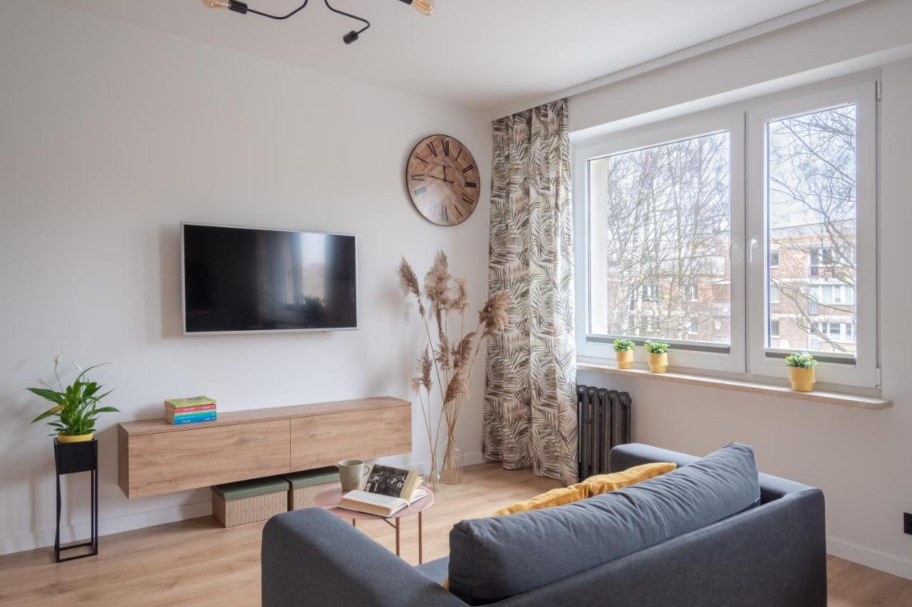 Mgm Home Wawer Miedzylesie Centrum Zdrowia Dziecka Warschau Buitenkant foto